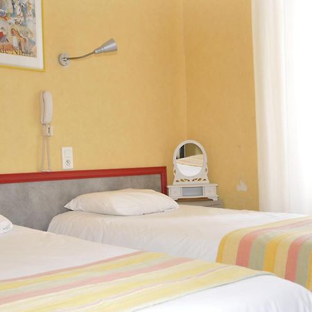 Citotel Hotel Cesar Ним Экстерьер фото