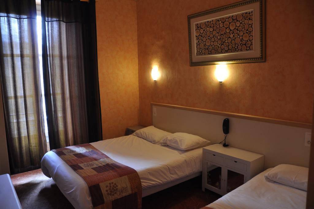 Citotel Hotel Cesar Ним Экстерьер фото
